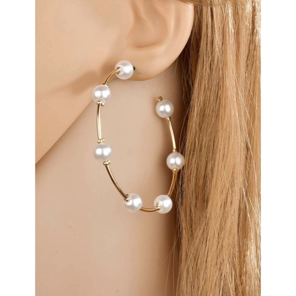 🔸Pearl Hoop Earrings 🔸